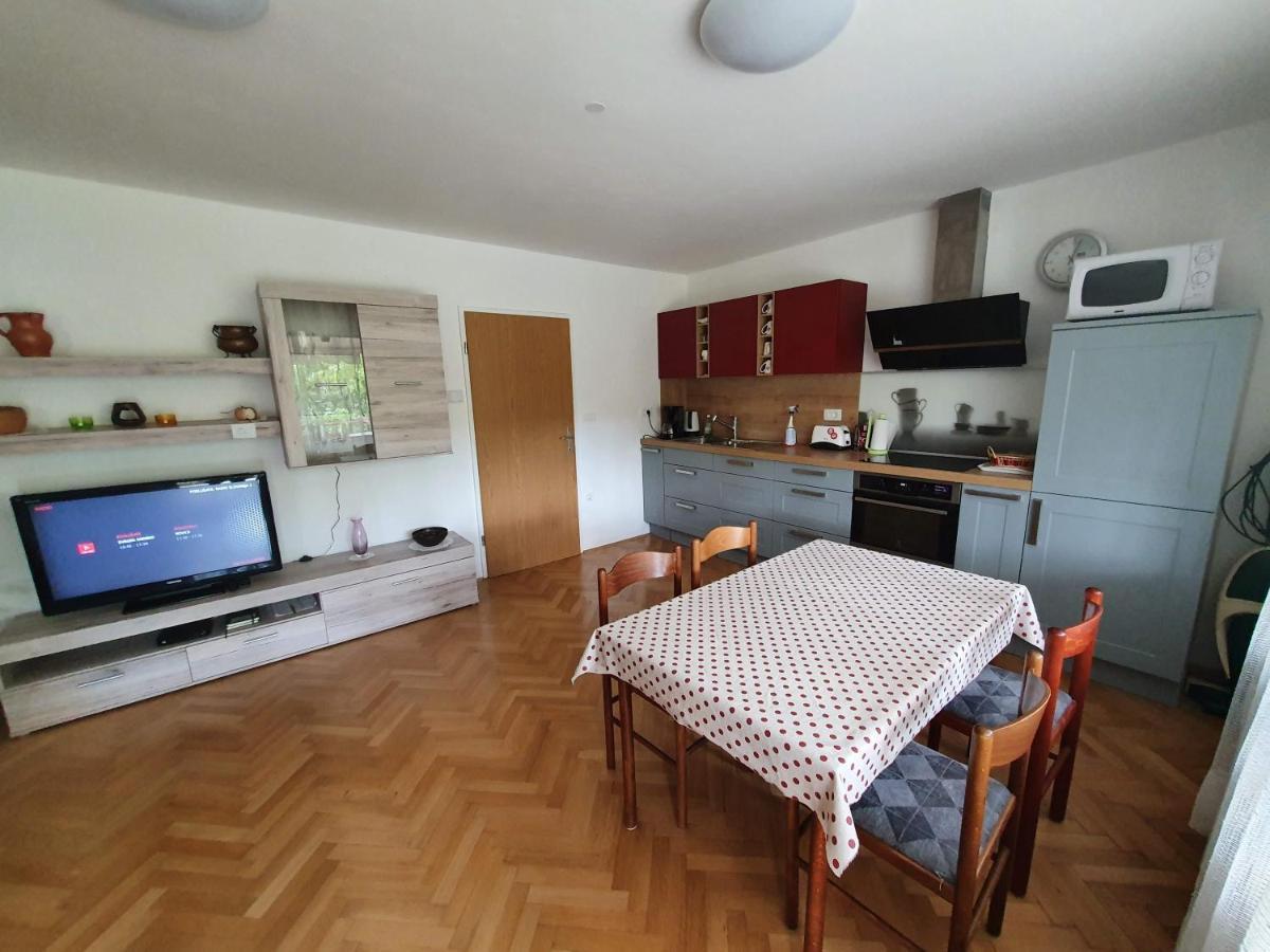 Apartma Meta Radovljica Exterior photo